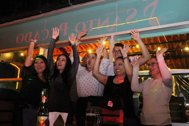 santo-pecado-bar-foto-4.webp